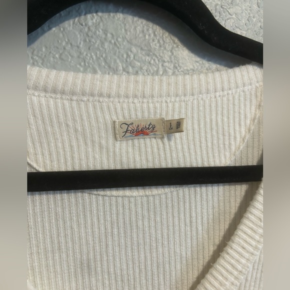 Faherty ribbed long sleeve - Picture 5 of 8